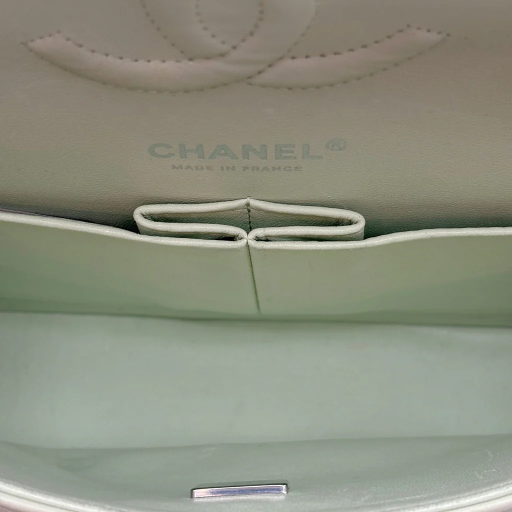 Chanel Mint Green Chevron Calfskin Medium Flap Bag - Image 5