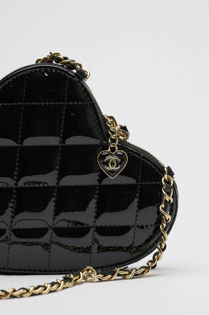 Chanel Patent Black & White Calfskin Resin Quilted Hearts - Image 4