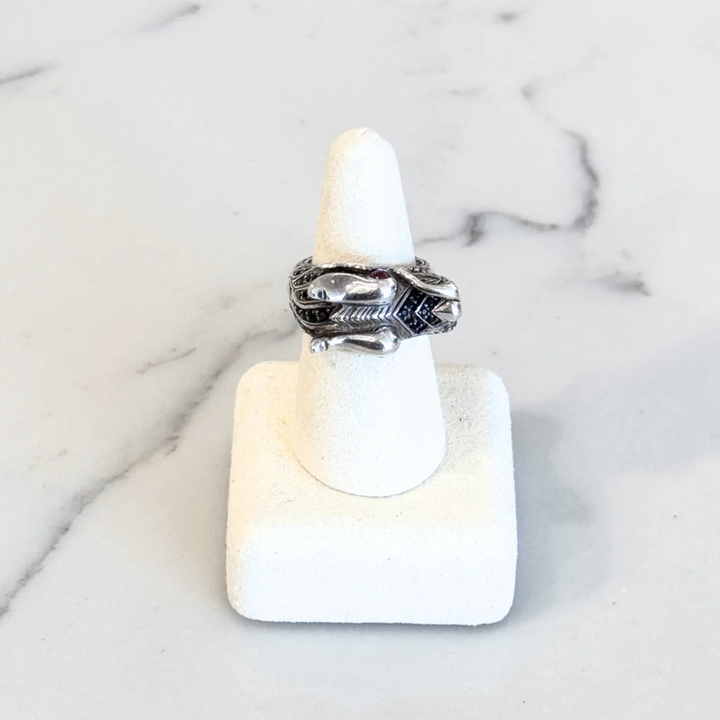 John Hardy Silver Dragon Head Men's Ring - Image 5