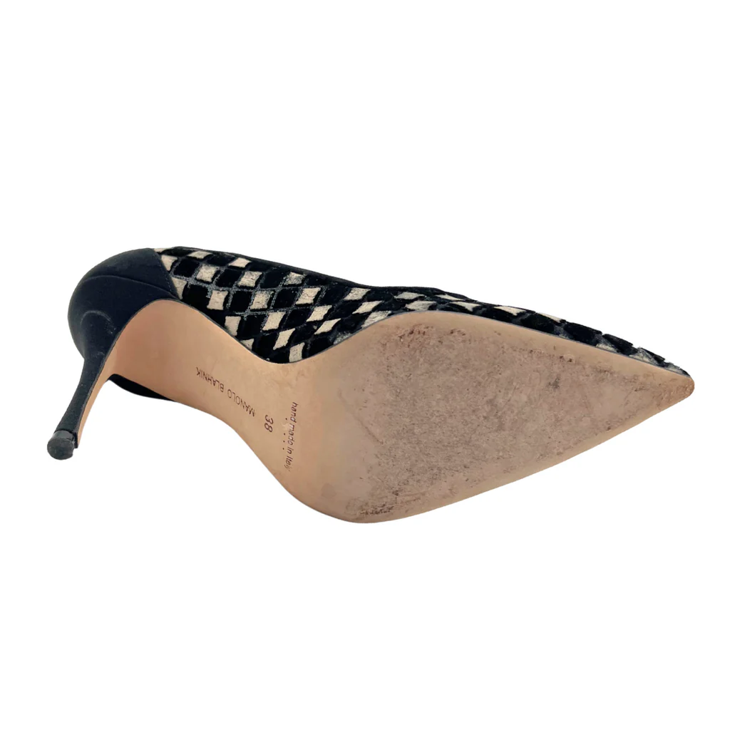 Manolo Blahnik Black/Tan Checkered Pumps, 38 - Image 5